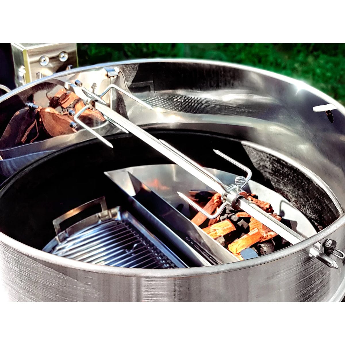 SnS Grills | Slow 'N Sear® Kettle Ring Rotisserie Kit (US Version)