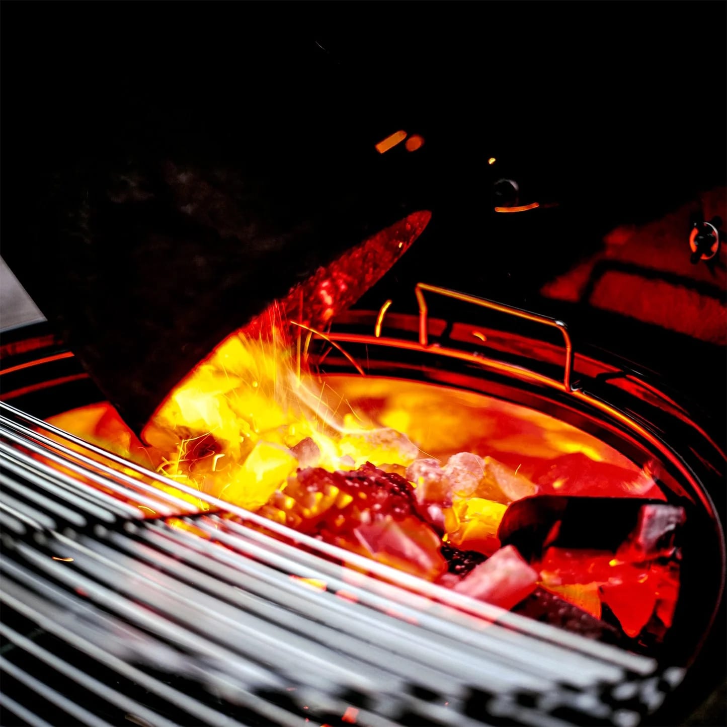 SnS Grills | Home 'N Roam Travel Kettle Charcoal Grill