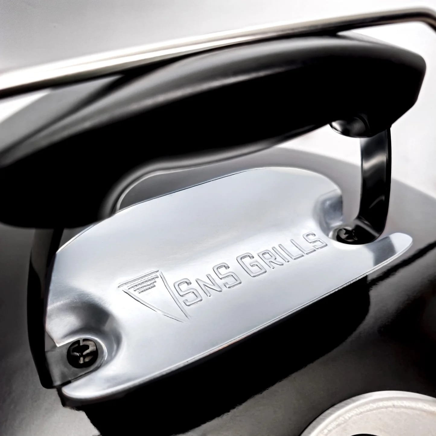 SnS Grills | Home 'N Roam Travel Kettle Charcoal Grill